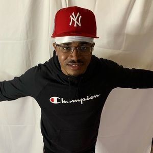 Meet your Posher, Eli